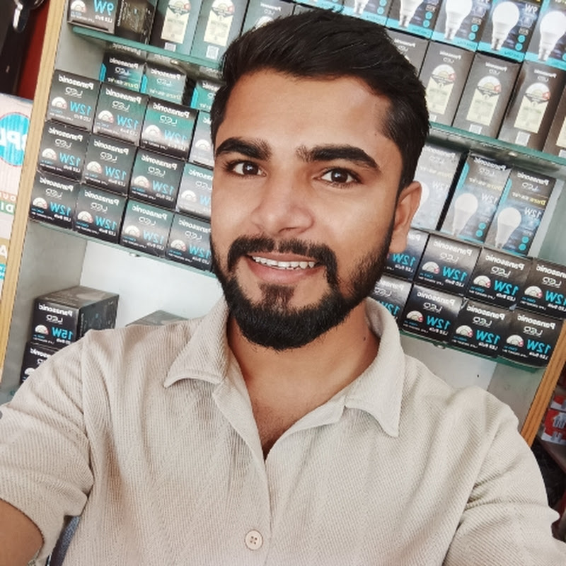 TEA WITH DHAKAD