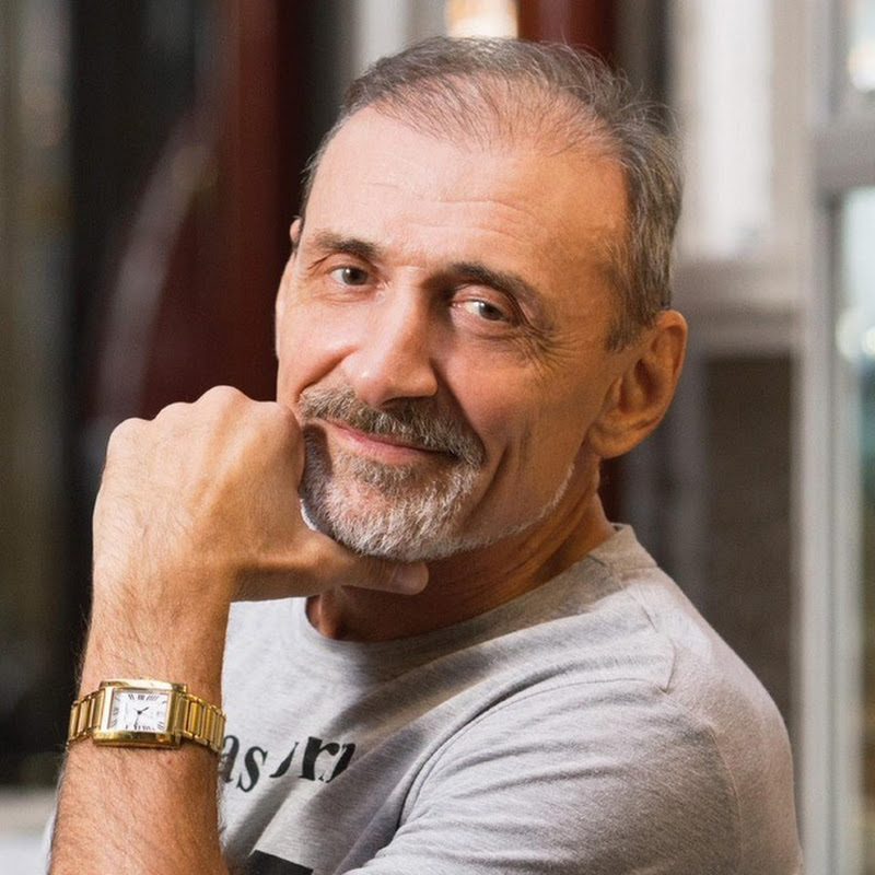 Андрей Левшинов Logo