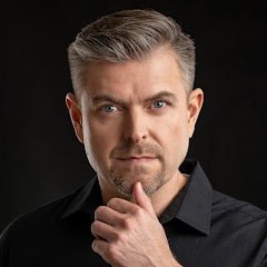 Ilja Laurs net worth