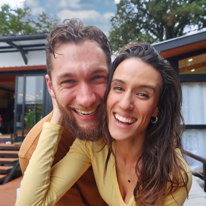 The Nomadic Movement Logo