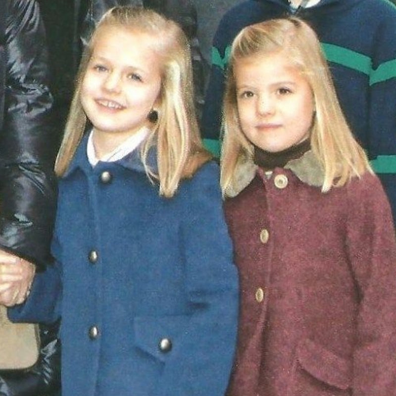 ѕωєєт яσуαℓ ѕιѕтєяѕ