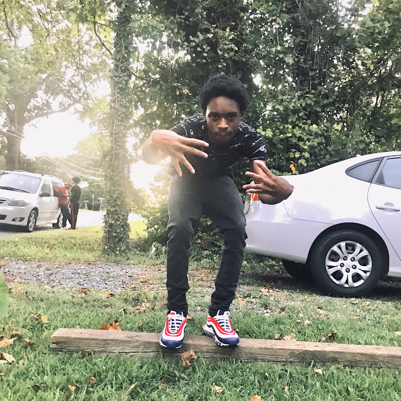 TraySavage