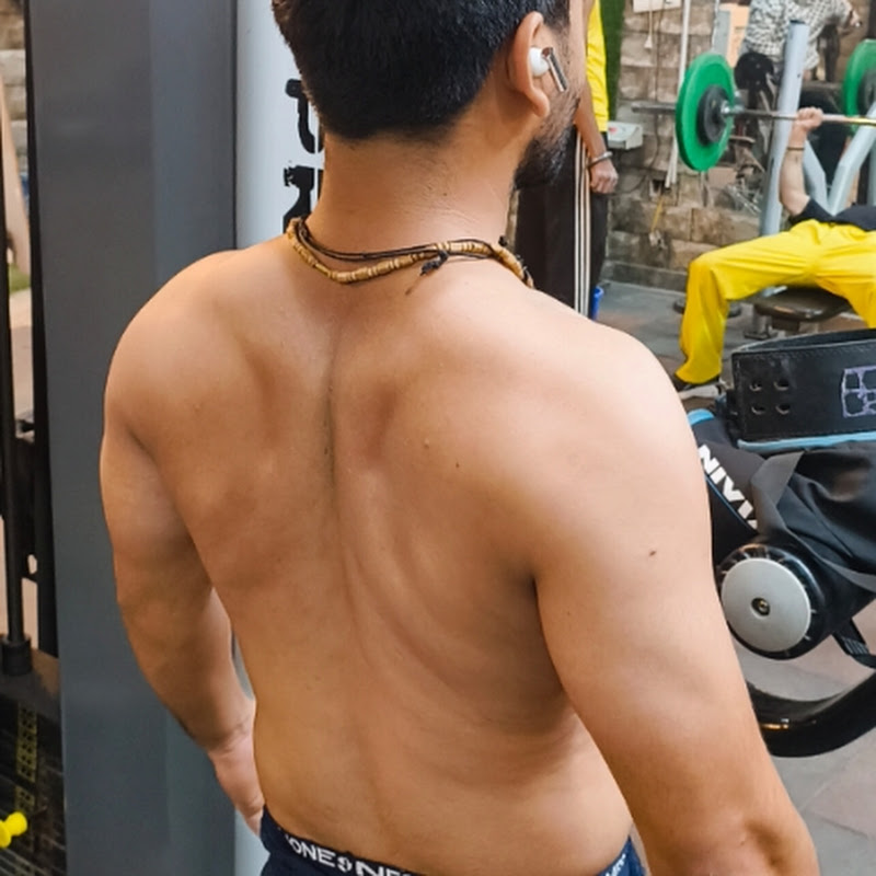 Hire RAW Fitness  — Health & Fitness YouTube creator for sponsorships