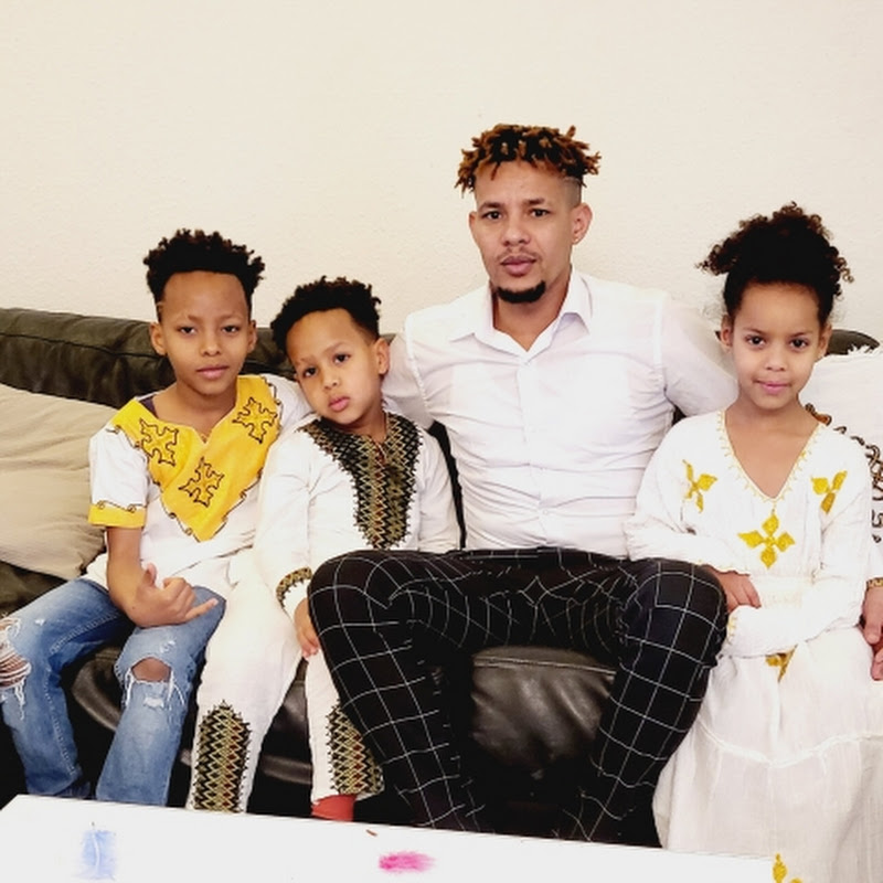 Elyas kids