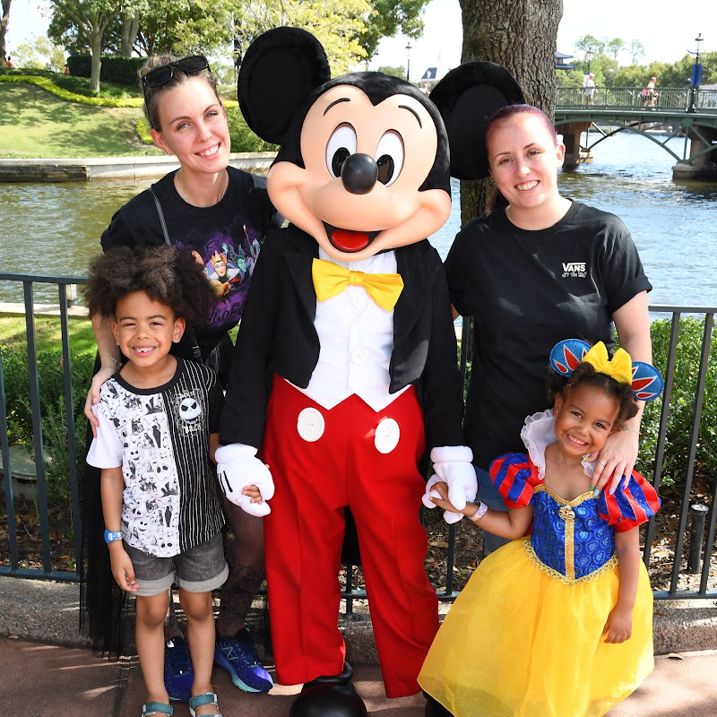 I Need Disney Family