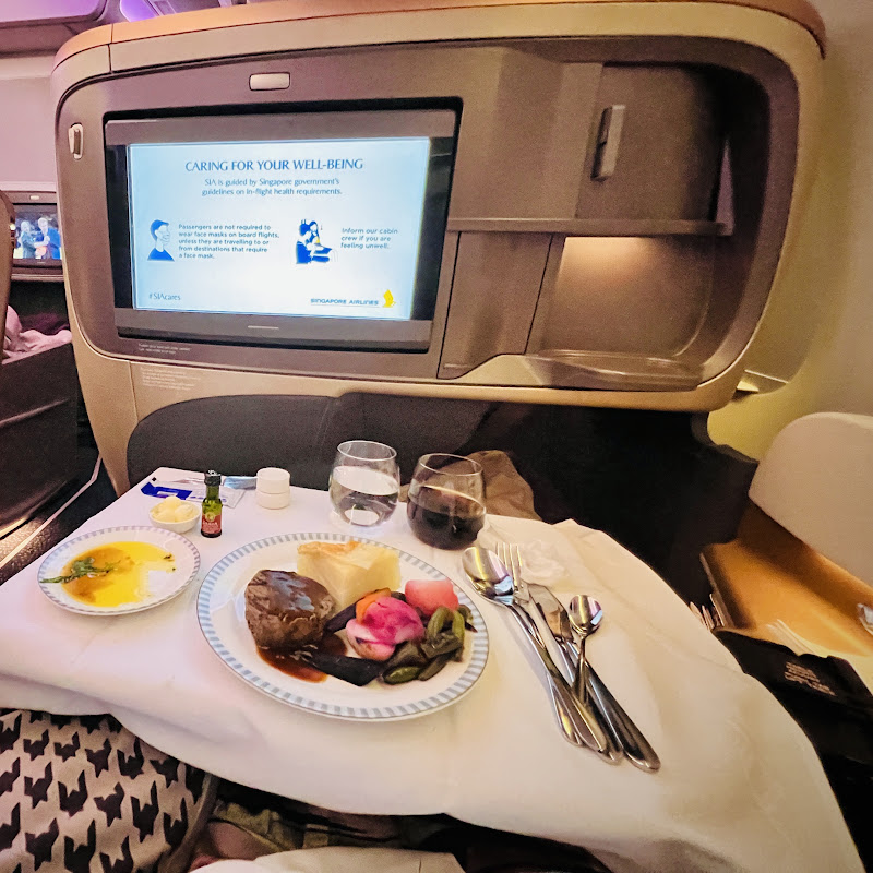 Mr. Foodie & Mrs. Travelholic