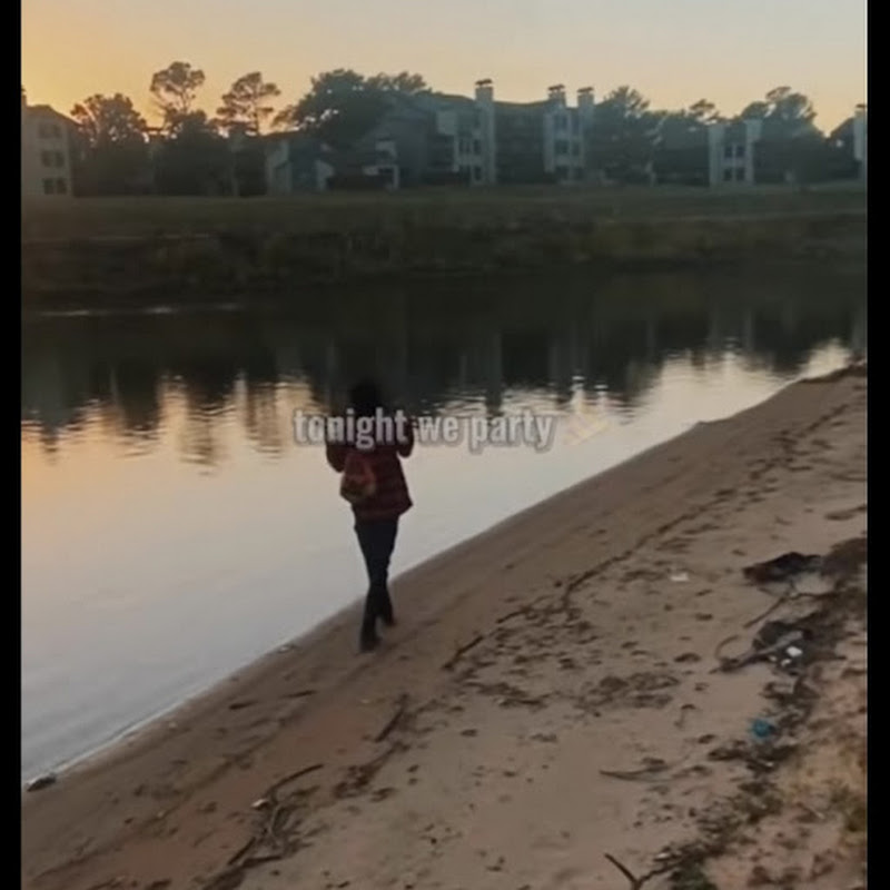 Hire Jordan Bailey918(covers) — Book Reviews & Literature Discussions (BookTube) YouTube creator for sponsorships