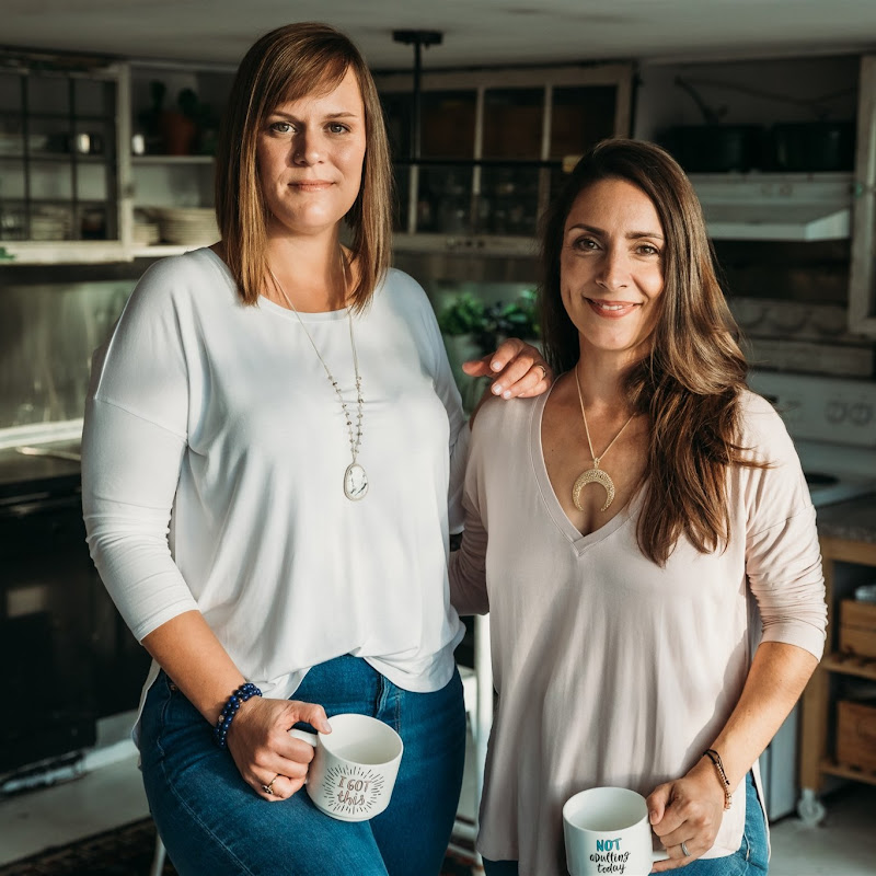 Sara & Tara