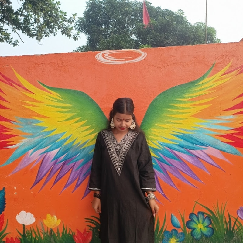 Hire gupta vlogs .1m.views... — Mom Vlogs & Family Life (Older Kids) YouTube creator for sponsorships