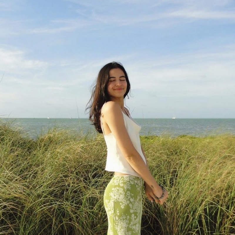 Mina Amelia