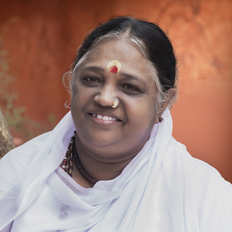 Amma (Mata Amritanandamayi)