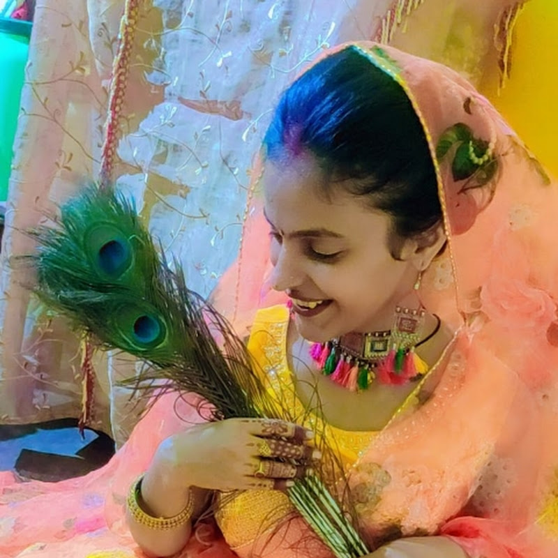 Aditi bhatt
