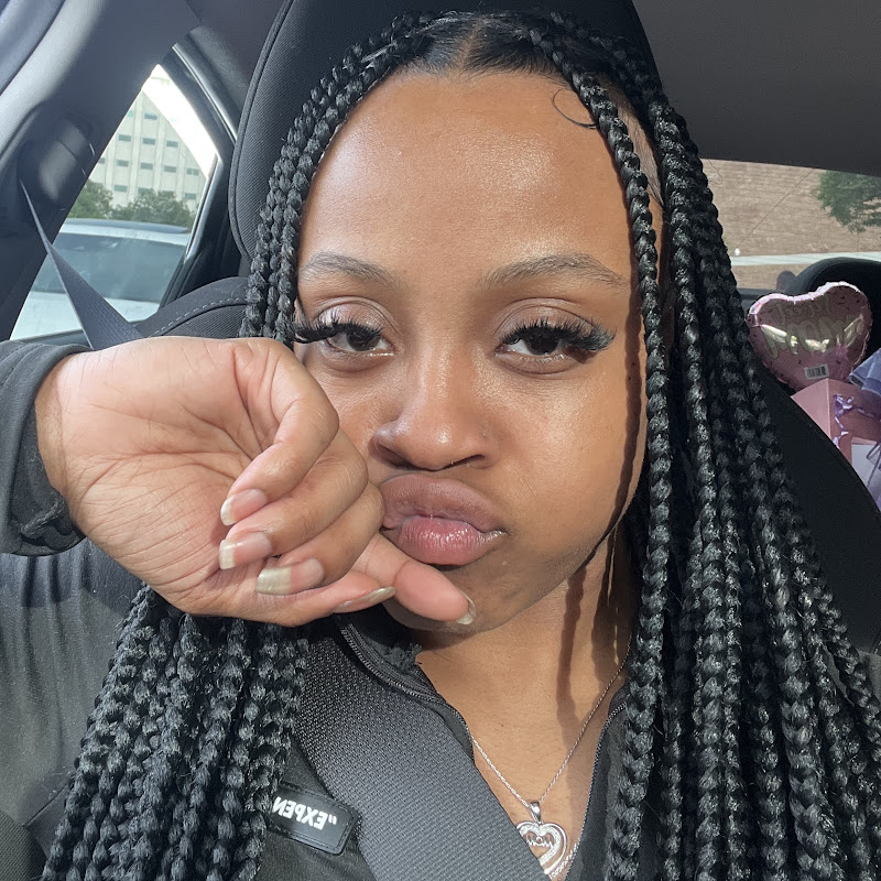 Tingles With Tay ASMR