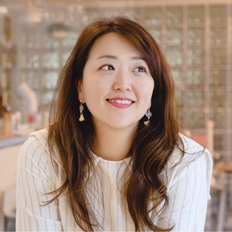 백은하의 주고받고 Logo