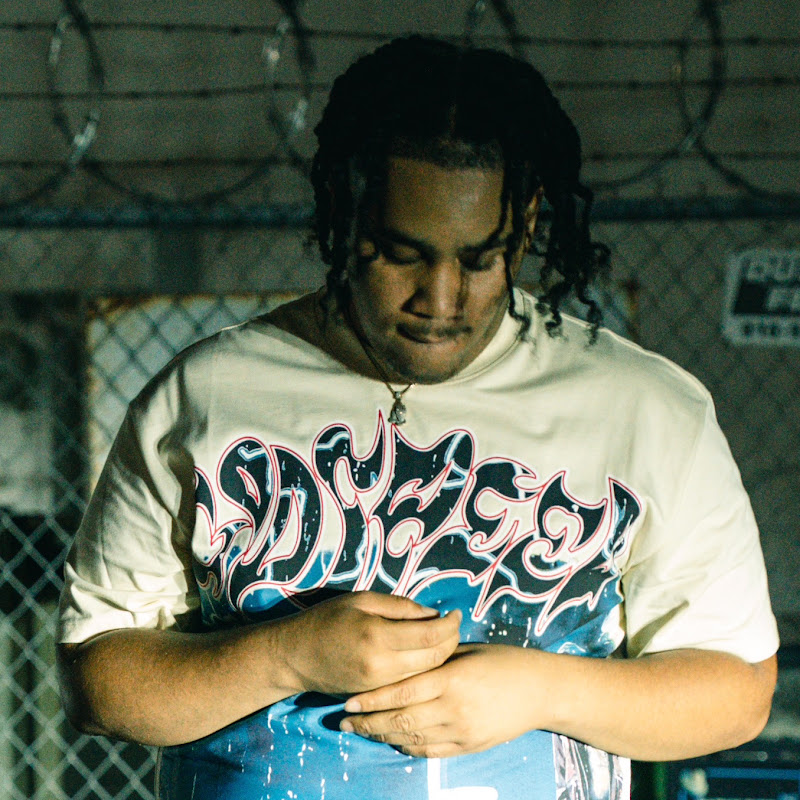 mrcomethroughsaucy @mrcomethroughsaucy | Thizzler