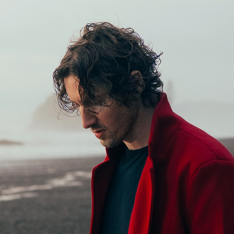 Dean Lewis