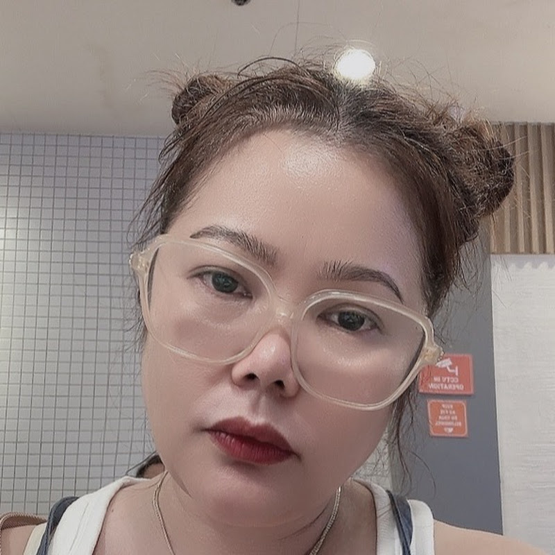 V 💙 The Great Little Housewife™