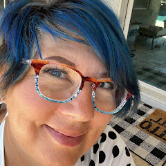 Dina Wakley net worth