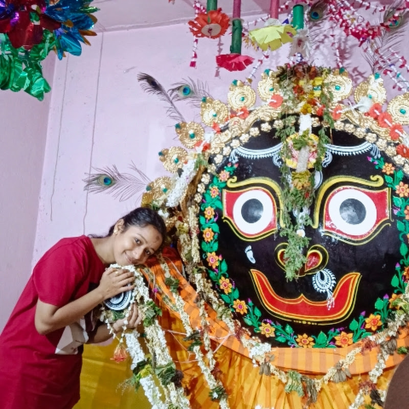 Subhada Dash daily vlogs