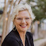 5qd-dUJMlVs-channel-avatar-Suzanne Phillips