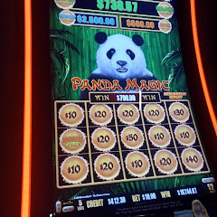 Canadian Booms Slots and More