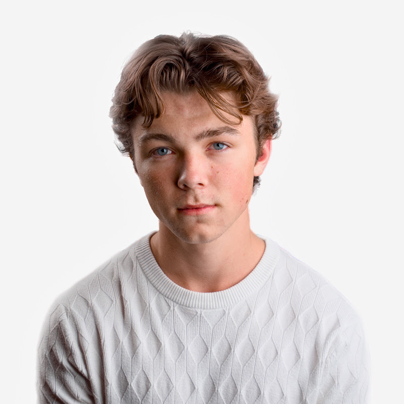 Asher Dipps