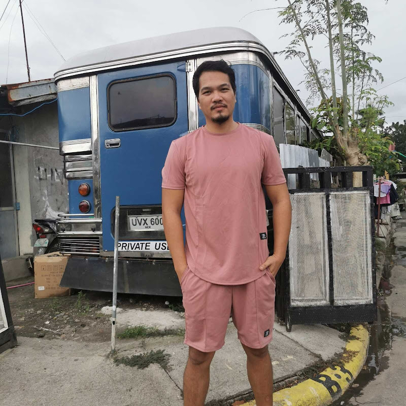 BAHAY JEEP ni ANTET
