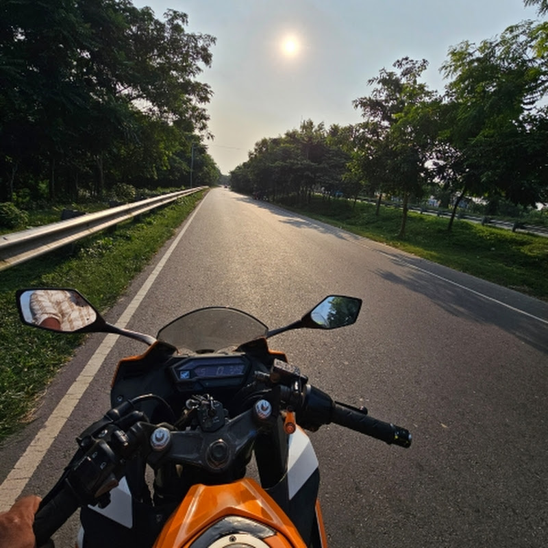 Hire RiderVibesXn — Motorcycle Reviews & Riding YouTube creator for sponsorships