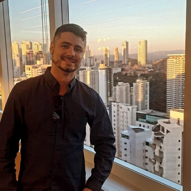 Hire Lucas Victor Skyline — Travel & Adventure YouTube creator for sponsorships