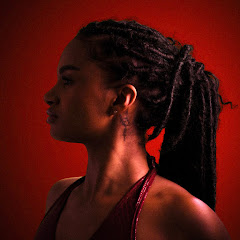 YEUX ÉBÈNES ( Solène )