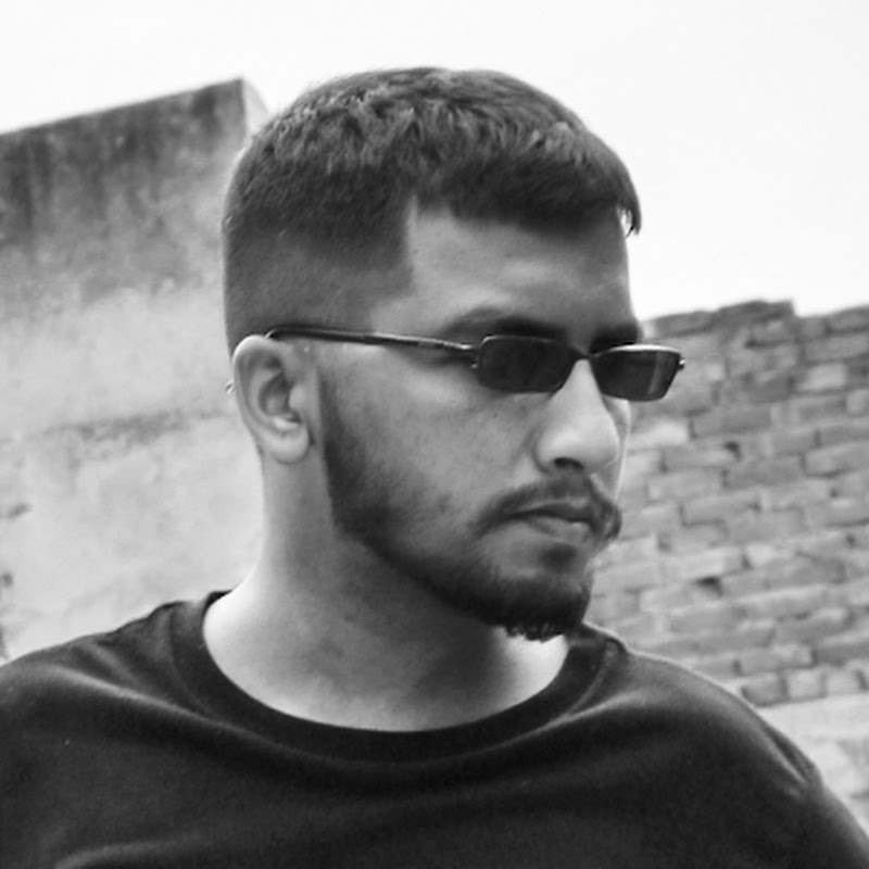 Husnain RaNa Official