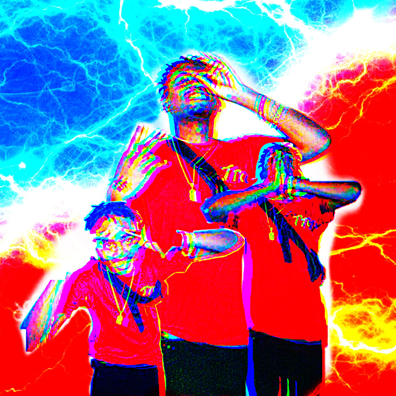 Hire 𝐘𝐔𝐍𝐆 𝐏𝐀𝐐𝐐 — Beauty & Makeup Tutorials/Reviews YouTube creator for sponsorships