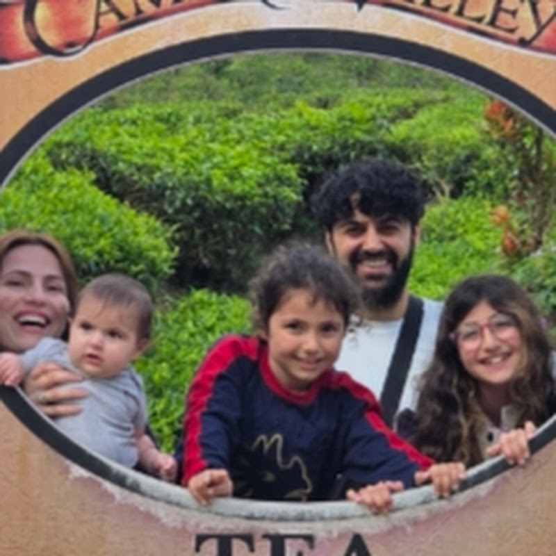 Travel and sweets channel avatar