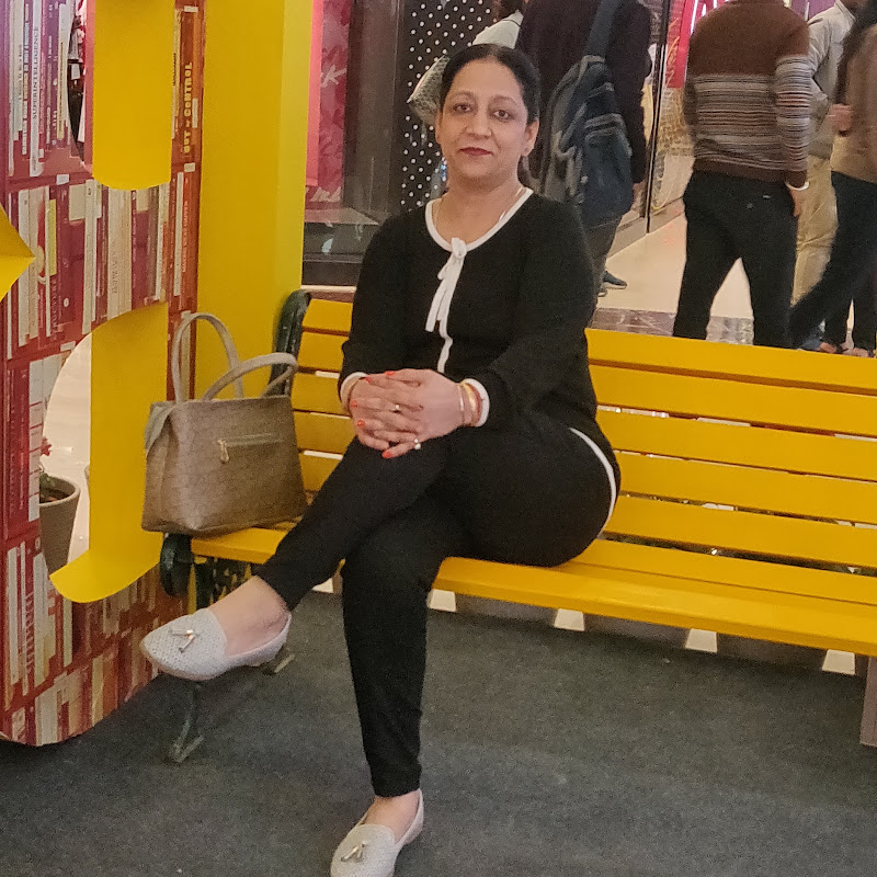 Dietitian NEENA SSETH