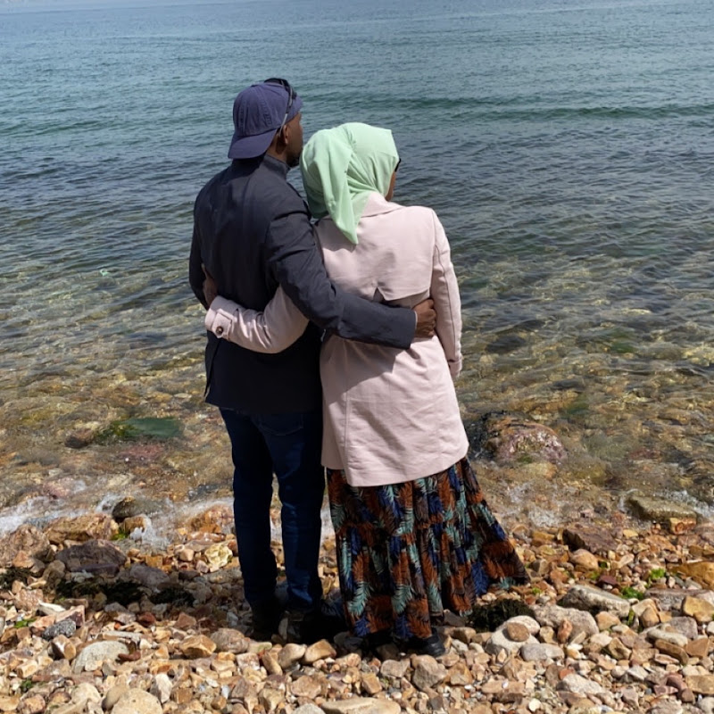 Cooking with the Somali couple
