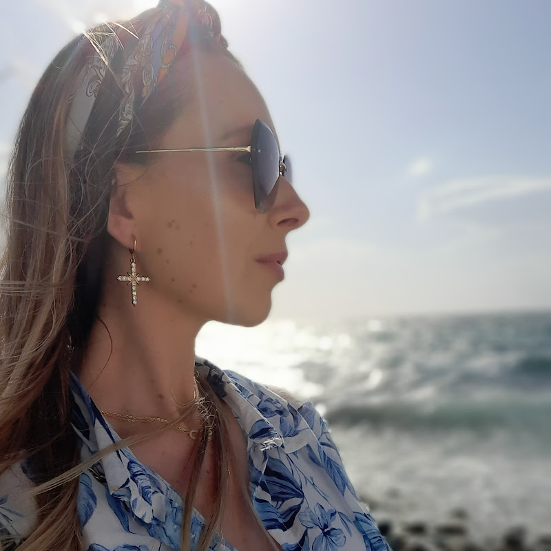 Mona`s Travel Diary