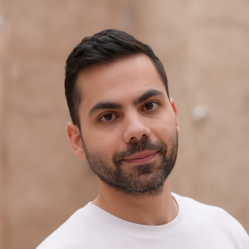 Hire Ashraf  — Tech & Science YouTube creator for sponsorships
