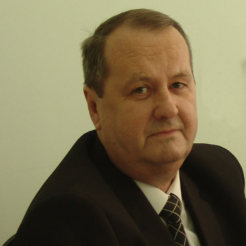 Александр Иванов Logo