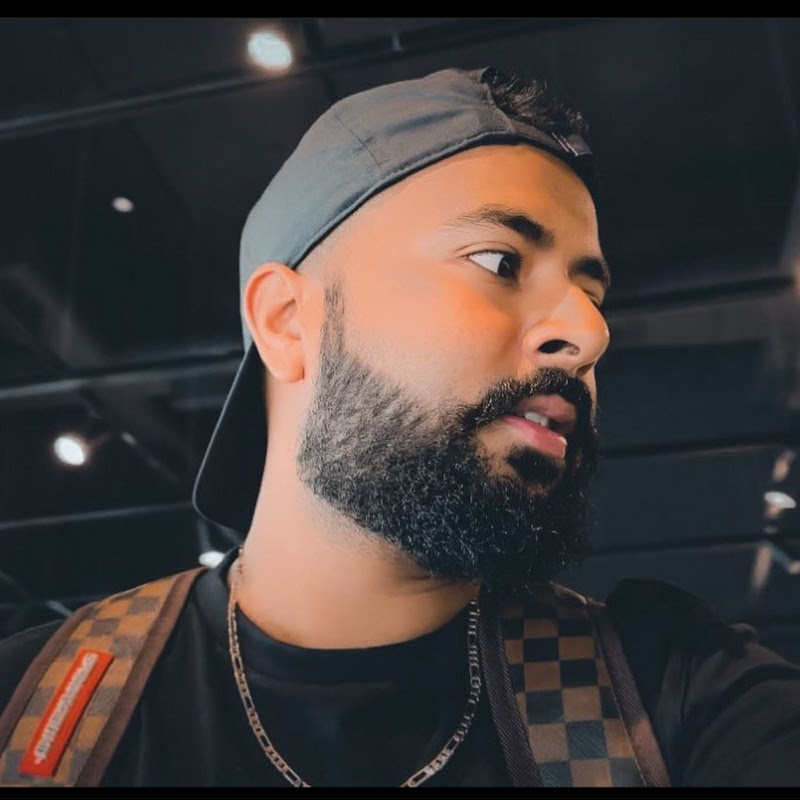 corporate wala youtuber