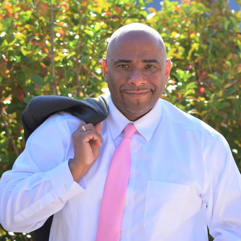 Luis Rosario, Realtor- Rio Group