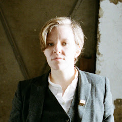 Raphaela Edelbauer - Autorin