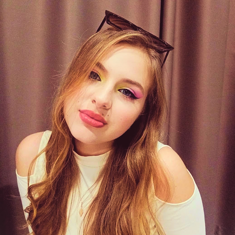 Vika blogs
