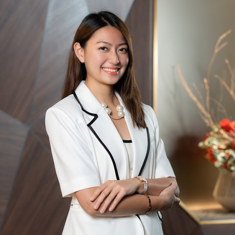 新世界財女 Tiffany & COT