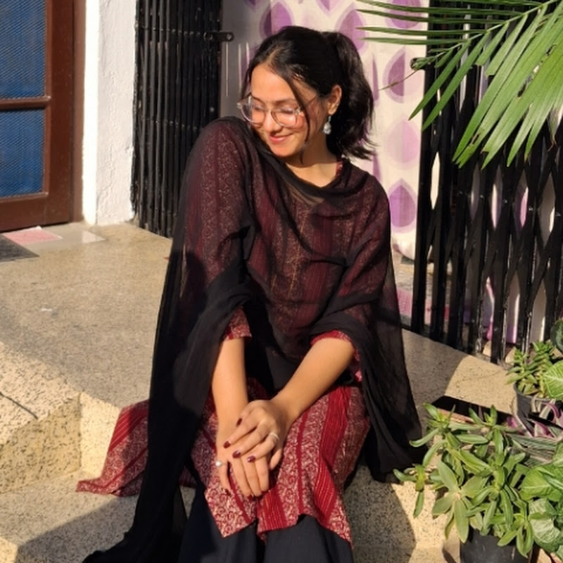 Hire Diya Bisht — Productivity & Time Management (Personal Focus) YouTube creator for sponsorships