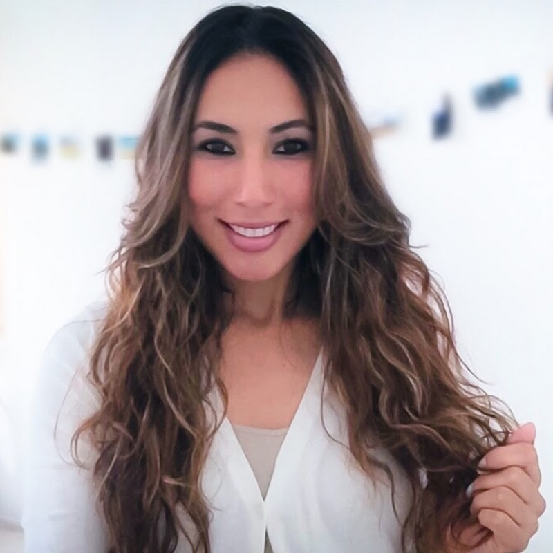 Loida Velasquez Logo