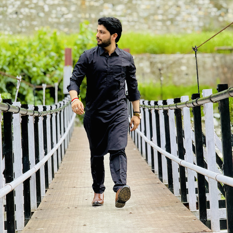 Naveen Raman Official 
