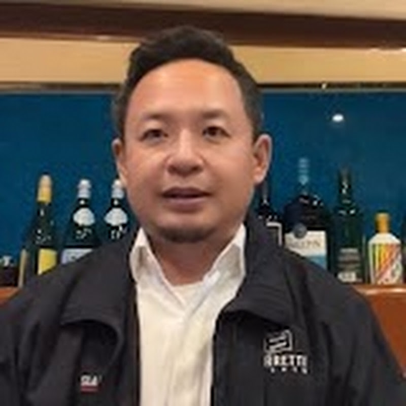 精彩大老王 Logo