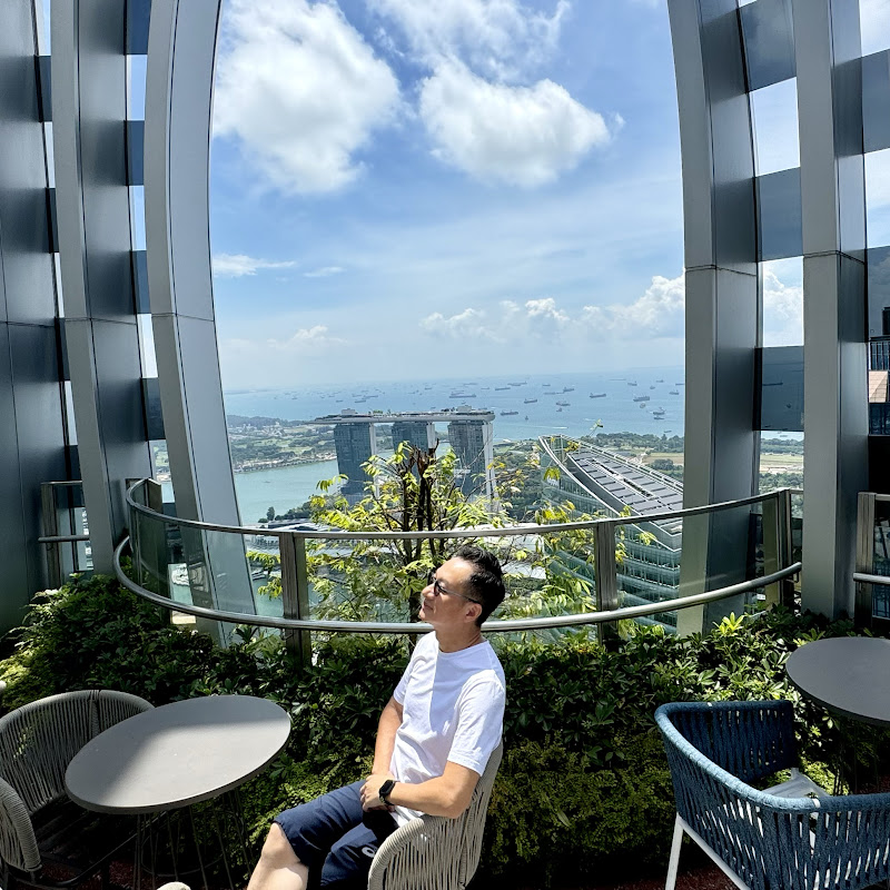 樂在旅途財經人 連敬涵  Logo