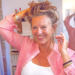 Beverley Pugh Official