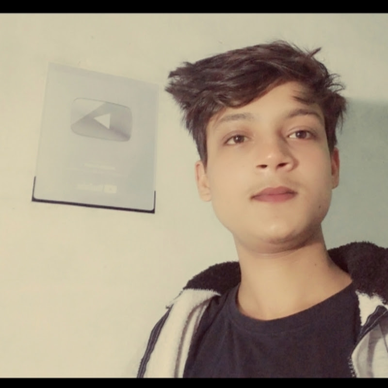 Hire MODBLOGGER — Tech & Science YouTube creator for sponsorships